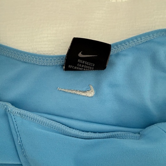 Nike activewear crop top sized large size smalll colorblock - Picture 5 of 11